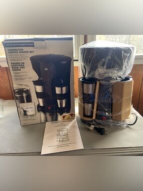 Durabrand Black Commuter Coffee Maker Set with Double Travel Mugs